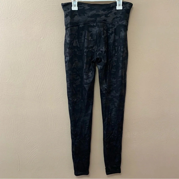 Spanx Faux Leather Black Camo Leggings - Picture 9 of 14
